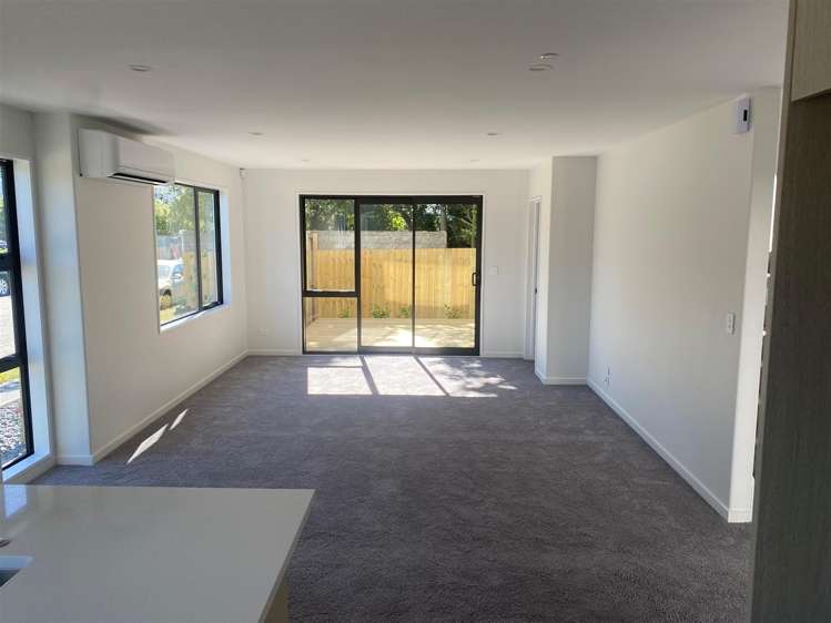 2/15 Bartlett Street Riccarton_5