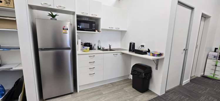 488 Lake Road Takapuna_12