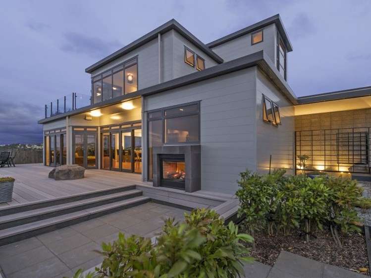 15 Aoraki Rise Aotea_0