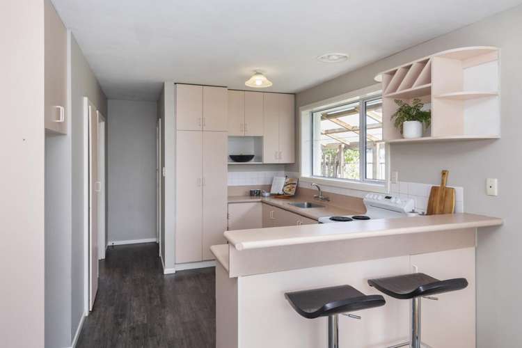 57 Denise Crescent Hornby_5