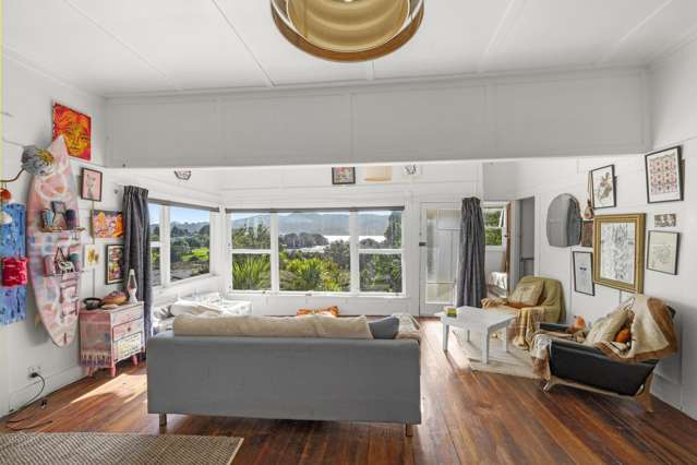 2 Rose Street Raglan_4