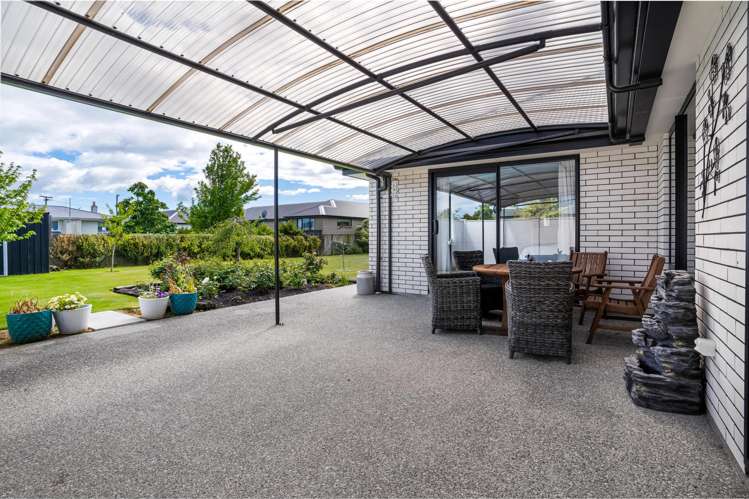 28 Talboys Drive Winton_29