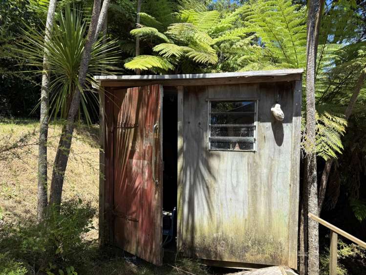 661 Whangaparapara Road Great Barrier Island_16