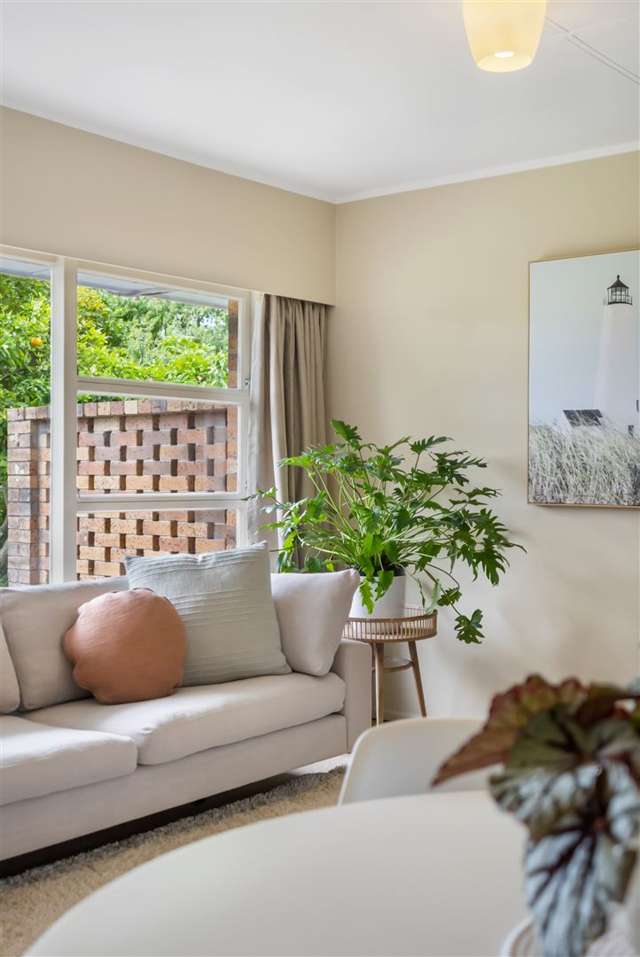 2/1 Ocean View Road Hillcrest_4