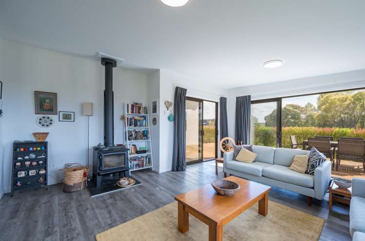 13 Topi Way Mapua_16