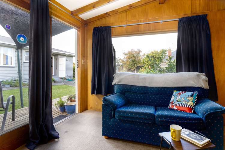 42a Dillons Point Road Islington_25