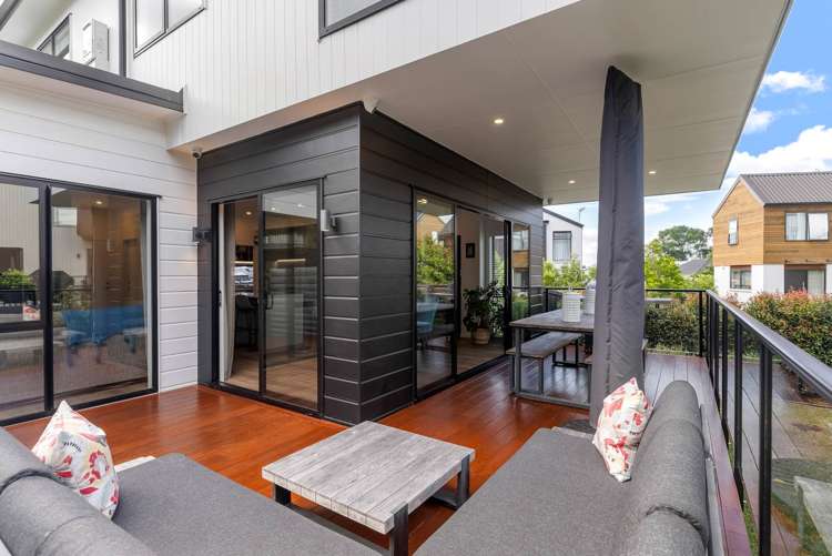 6 Reg Pearce Way Glen Innes_5