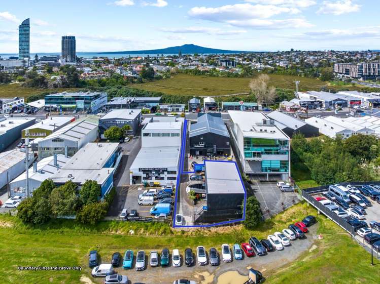 65 Barrys Point Road Takapuna_11