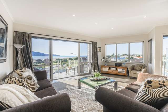 31/4 Seaview Road Paraparaumu Beach_1