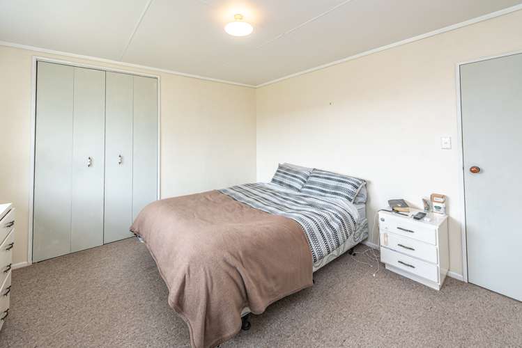 2 Hampton Place Springvale_16