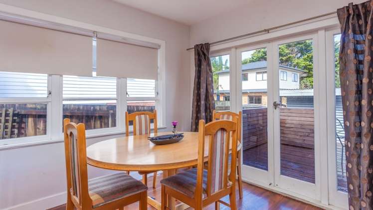 28 Routley Drive Glen Eden_3