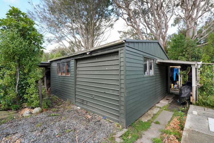 131 Black Road Otatara_15