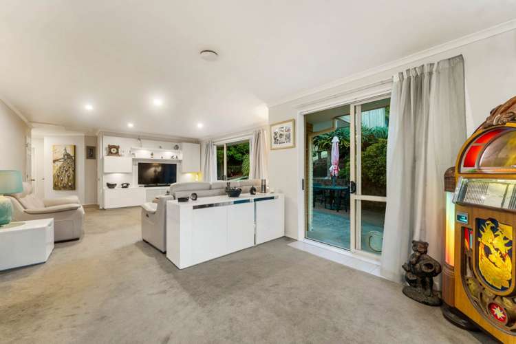 15 Ambassador Glade Orewa_17