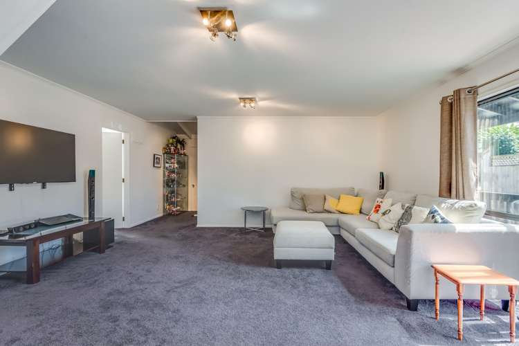 10/4 Taylor Street Blockhouse Bay_7