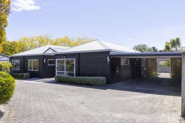 1 and 2/20 Stanley Street_2