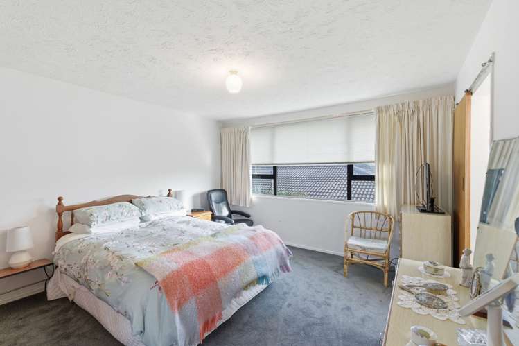 2/1 Karnak Crescent Avonhead_9
