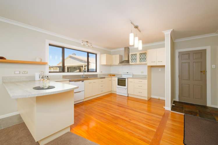 77 Wests Road Ward_23