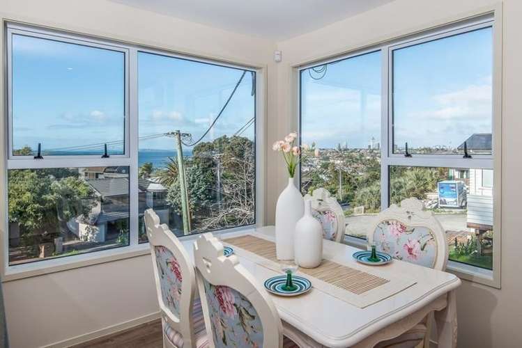 1/28 Beach Road Castor Bay_8