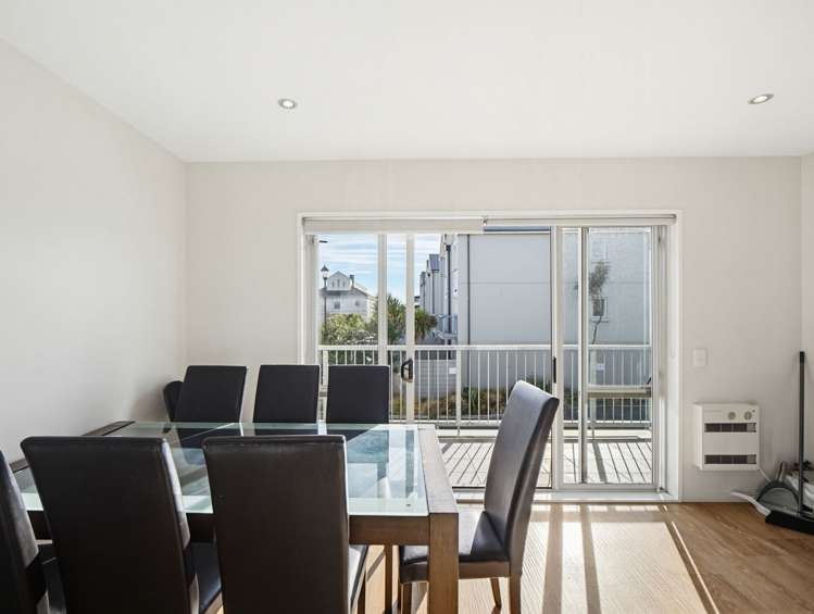 2/31 Poulson Street Addington_7