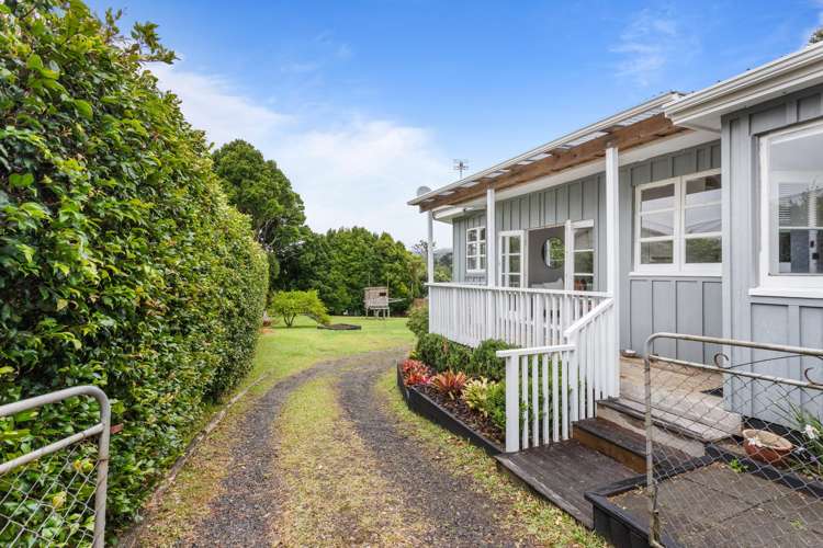 32 McEntee Road Waitakere_19