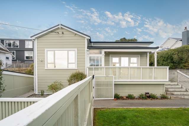 SUN, SPACE AND EASY LIVING FOR THE FAMILY