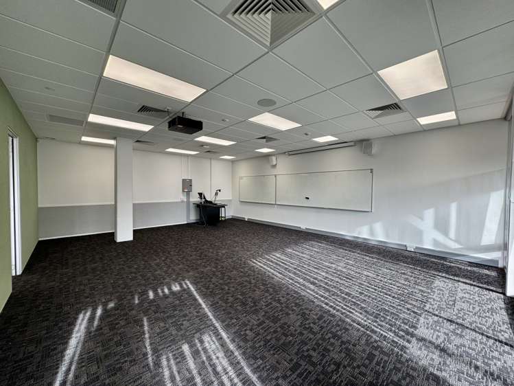 GF/229 Dairy Flat Highway Albany_4