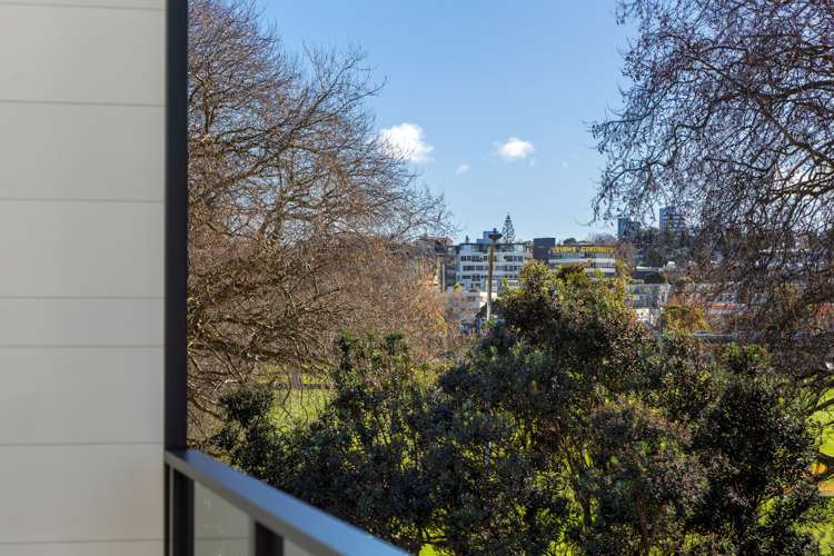 6/8 Dock Street Auckland Central_11