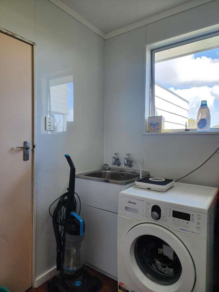 12a Pitcairn Street Oakura_10