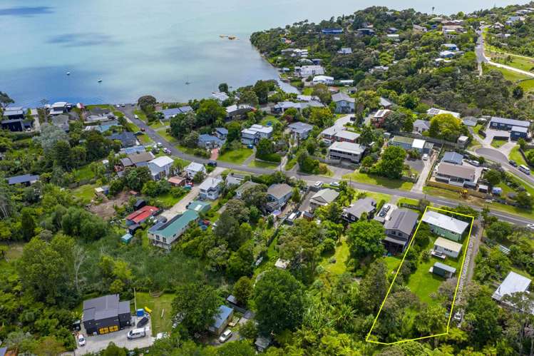 24 Lorenzen Bay Road Raglan_31