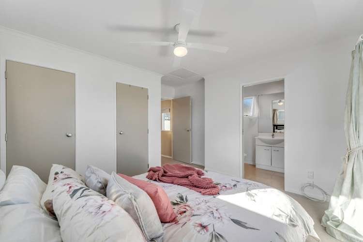 17 Albizia Avenue Henderson_11
