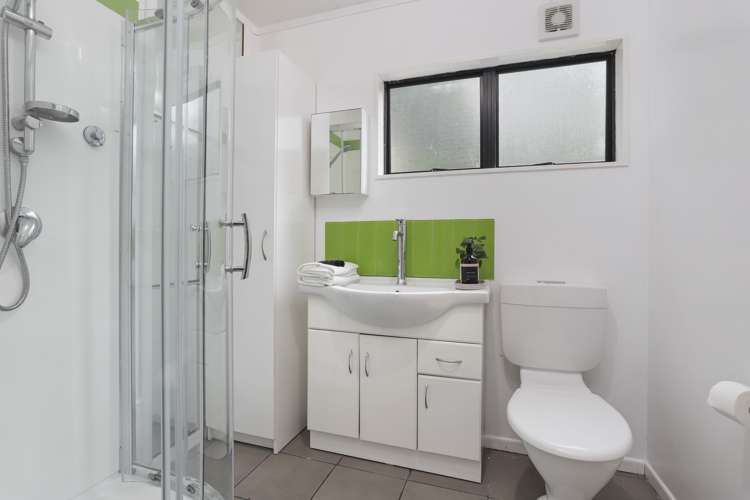 174 Woodlands Park Road Titirangi_19