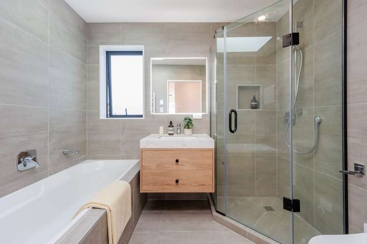 84 Francis Street Hauraki_14