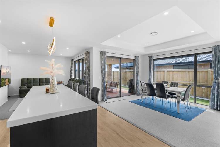 8 Coach Way Rolleston_7