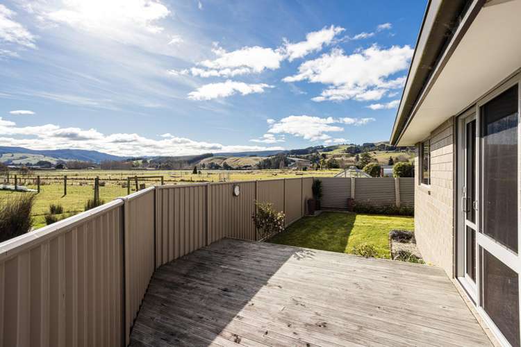 273D Gladstone Road North Wingatui_29
