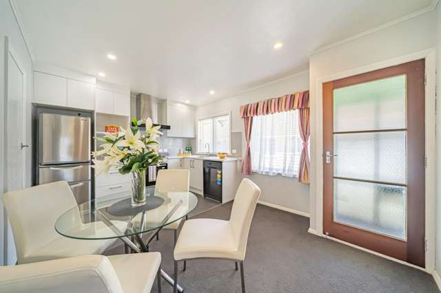 1 Fairfield Avenue 1270_3