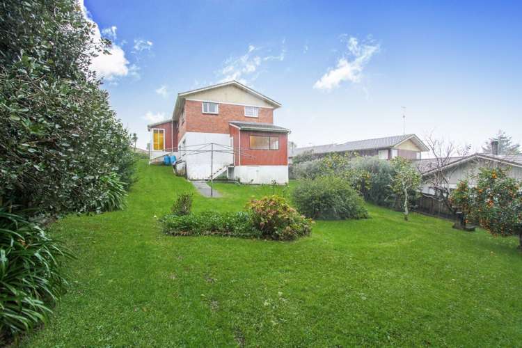 5 Puketitiro Street Glen Eden_2