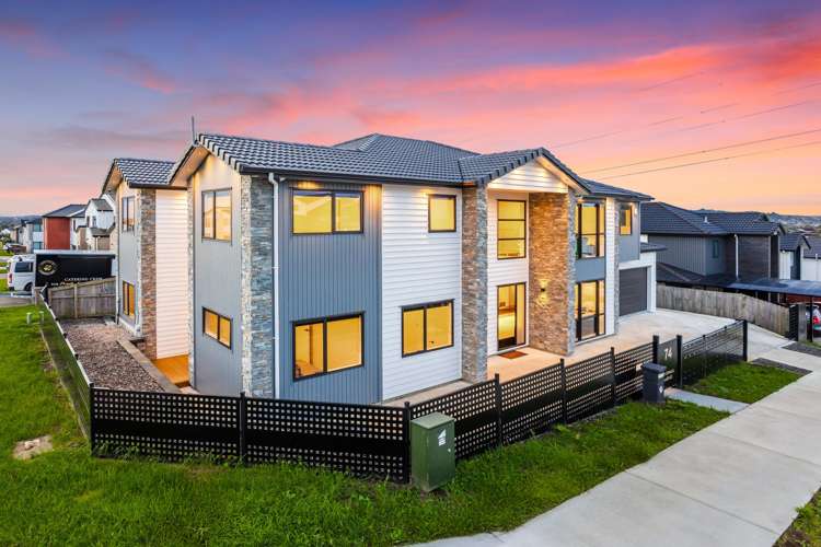 74 Tir Conaill Avenue Flat Bush_1