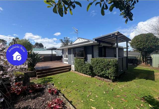 Sunny, Private 3-Bedroom Home in Royal Oak – A...