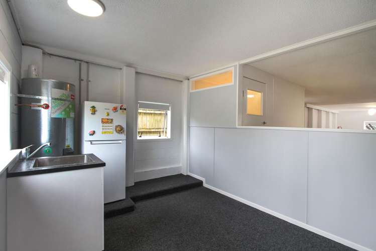 59 Kings Road Panmure_16