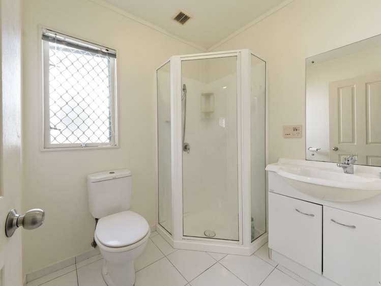 20 Albizia Avenue Henderson_14