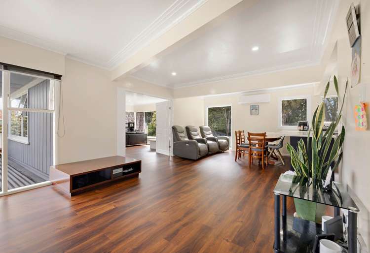90 Lawrence Crescent_2