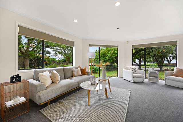 3 Blairgowrie Place Rototuna North_1