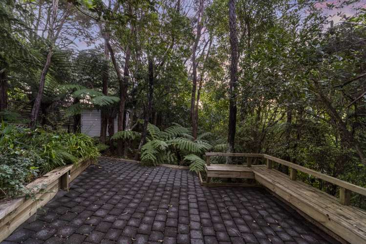 11 Chedworth Drive Glenfield_13