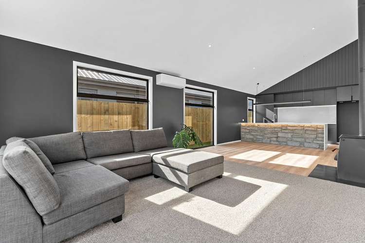 36 Gillespie Street_2