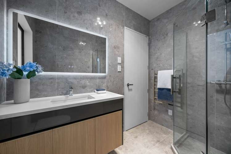 7 Tuwai Crescent Opaheke_23