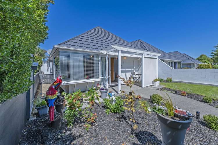 1/30 High Street Leeston_19