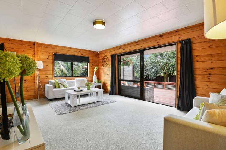 22 Sandgate Avenue Botany Downs_6