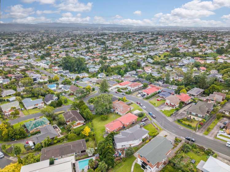 14 John Davis Road Mt Roskill_29