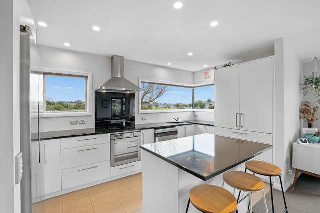 16 East Ellington Drive Mairehau_2