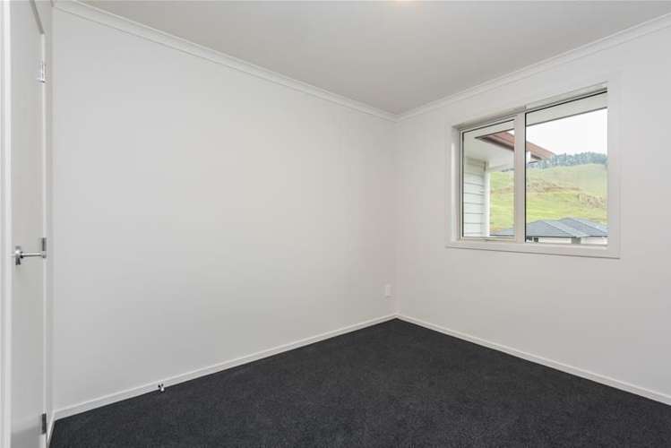 165 Ballintoy Park Drive Welcome Bay_13